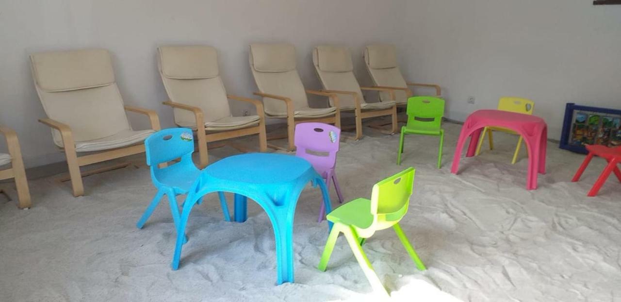 Pensiunea Casa Benko Bacău Buitenkant foto